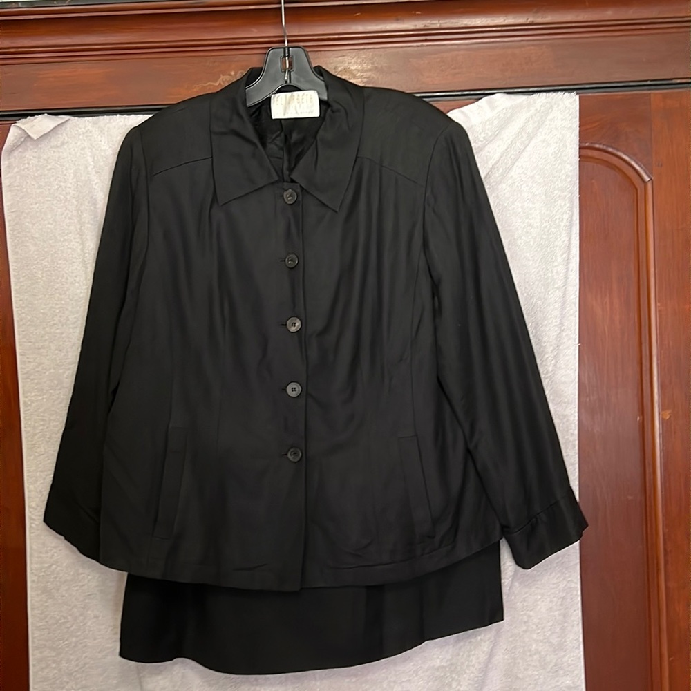 Elisabeth Liz Claiborne Petite Black Blazer & Skirt 2 Piece Set Size 14B